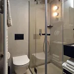 Hotel The