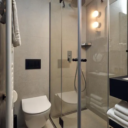 Hotel The
